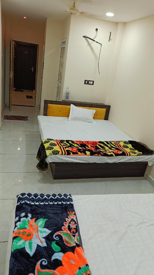 אויאיין Hotel Shipra Inn מראה חיצוני תמונה