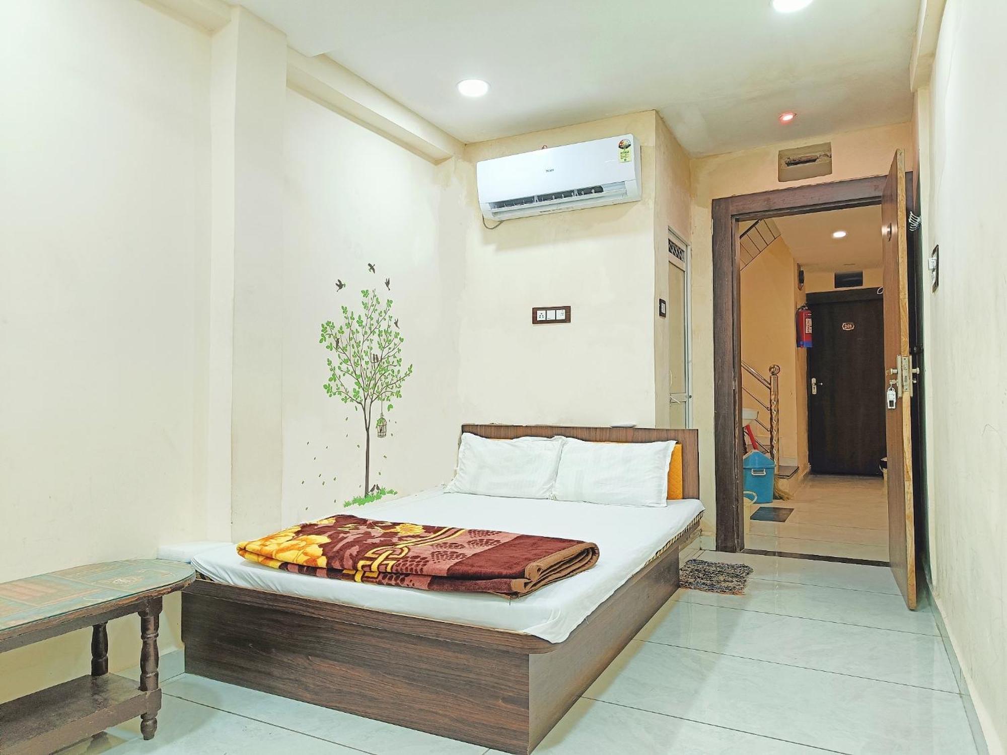 אויאיין Hotel Shipra Inn מראה חיצוני תמונה
