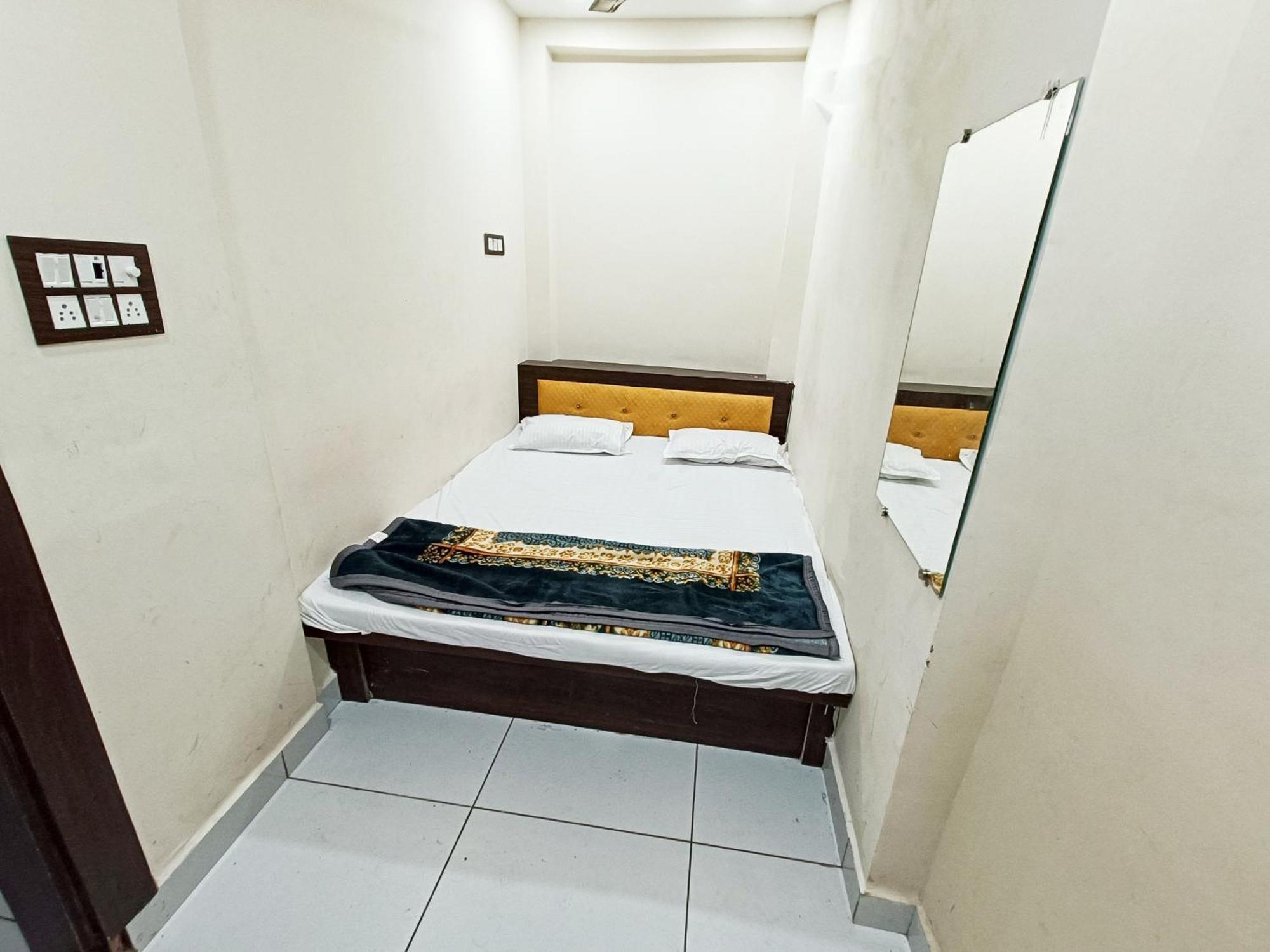 אויאיין Hotel Shipra Inn מראה חיצוני תמונה
