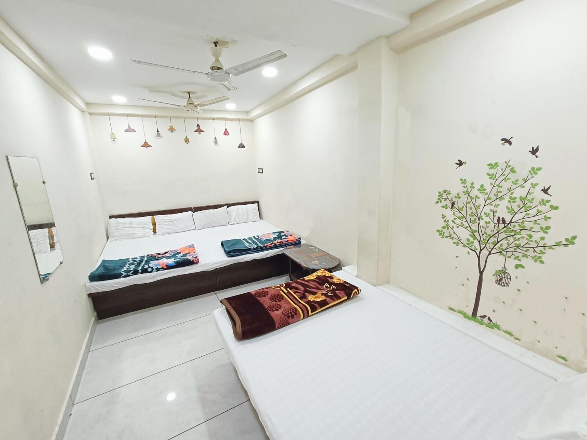 אויאיין Hotel Shipra Inn מראה חיצוני תמונה